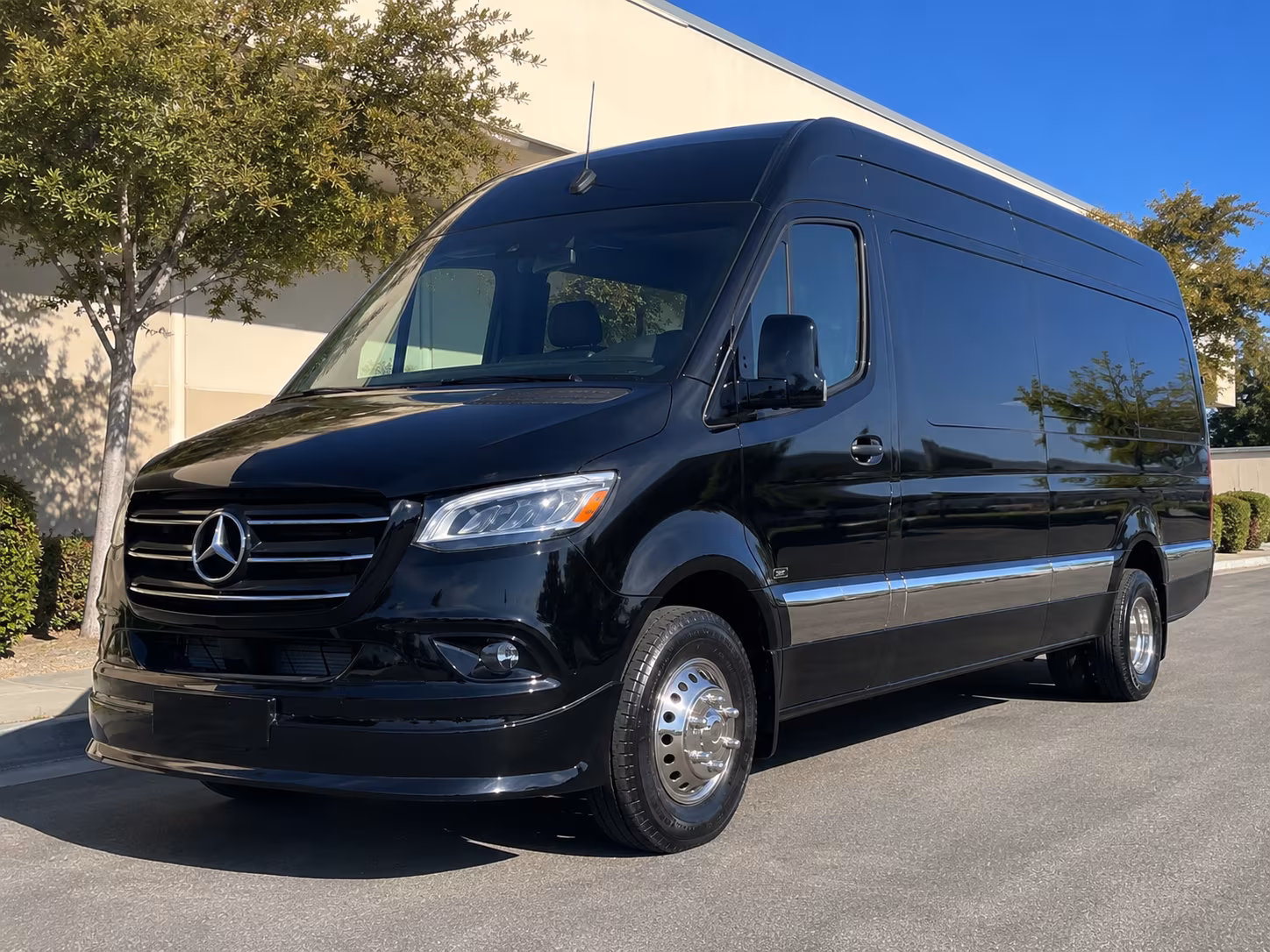 youngstown long distance transportation onboard seating